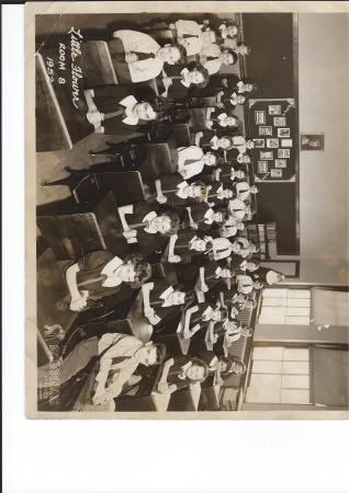 Class Picture 1952