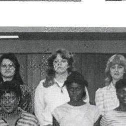 Laura Davis' Classmates profile album