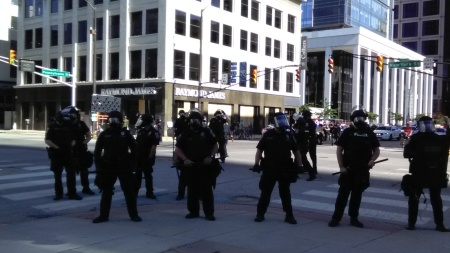 Police blocking BLM protestors Photo KJS 2020 