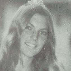 Paula Weeks' Classmates profile album