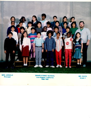 Heriberto (Eddie) Chavez's album, Grape Street Elementary  86-87