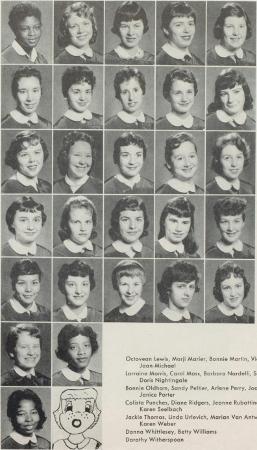 Betty Williams' Classmates profile album