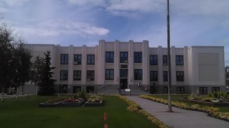 Main Junior High School (Now City Offices)