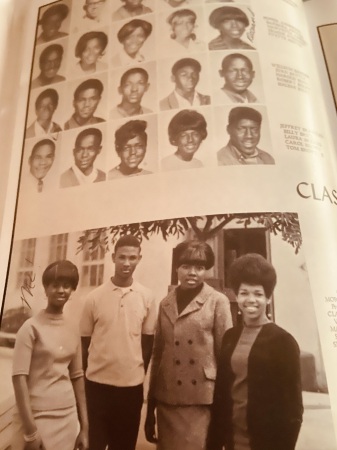 Shirley Williams' Classmates profile album