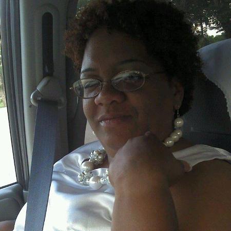 Sandra Griggs's Classmates® Profile Photo