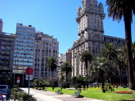 Barry Shelton's album, Montevideo, Uruguay