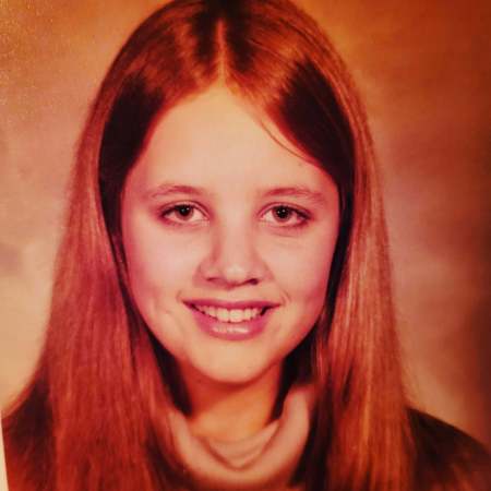 Rhonda Buschhueter's Classmates profile album