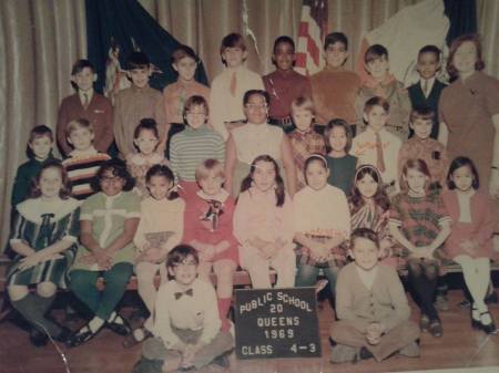 PS 20 CLASS OF 1969 