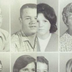 Brenda Schoeneberg's Classmates profile album