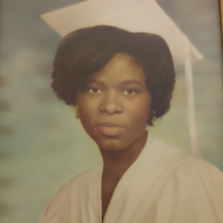 yvonne mccreary's Classmates® Profile Photo