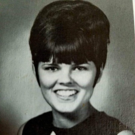 Wanda Cox's Classmates profile album