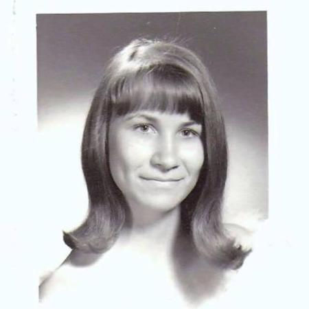Sue Helsel's Classmates® Profile Photo