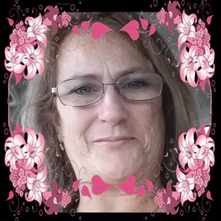 Carolynn Black's Classmates® Profile Photo