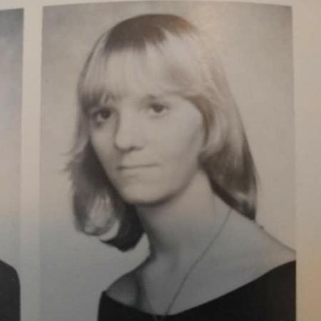 Dorothy Yarri's Classmates® Profile Photo