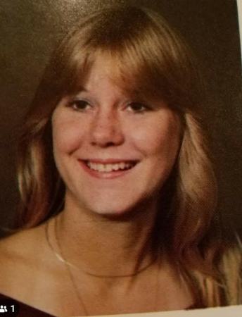 Linda Miglicco's Classmates profile album