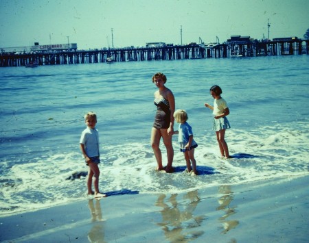 Pendleton kids at the beach