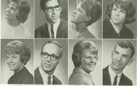 Robert Stevens' Classmates profile album