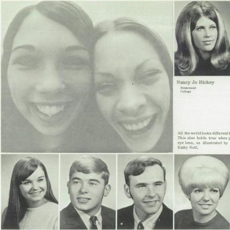 Linda Smith's Classmates profile album