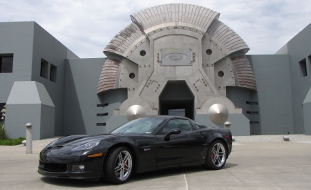 Z/06 in front of Oakley building