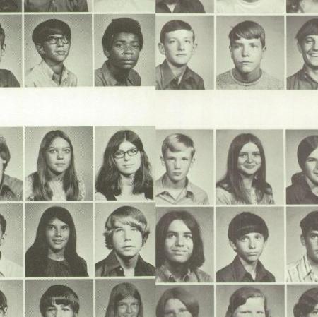 Richard Ross' Classmates profile album