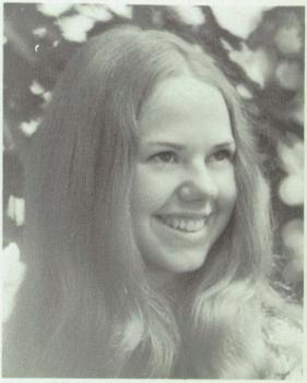 Vicki Dennis' Classmates profile album