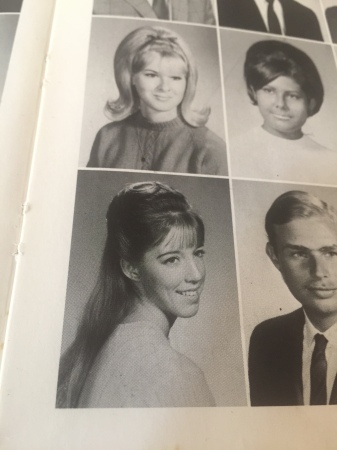 Shelley Long's Classmates profile album