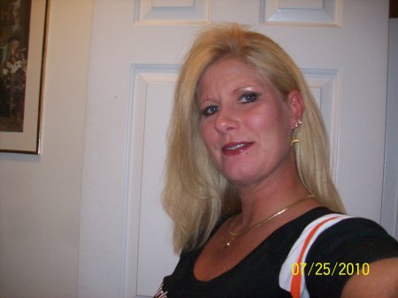 teresa roberts's Classmates® Profile Photo