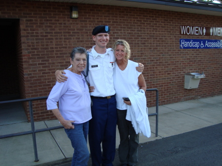 steve's grad from fort benning ga 9/2012