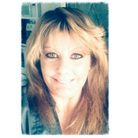 Linda Scrivanich's Classmates® Profile Photo