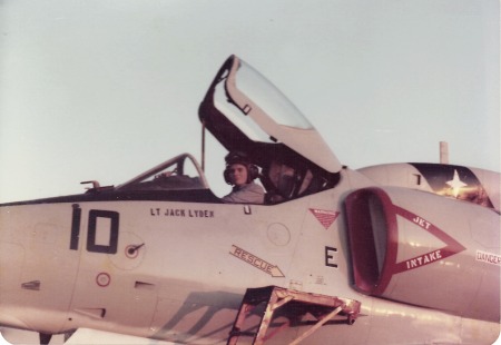 Douglas A-4E Plane Captain