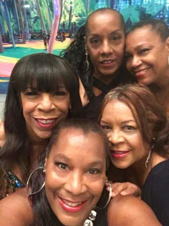 SISTERS, Jewel, Dora, Deb, Gwen and ME!