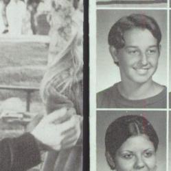 Robert Wells' Classmates profile album