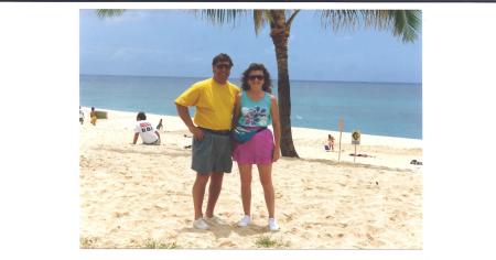 Denny & Linda on Wakikki Beach -- ALOHA!!!!
