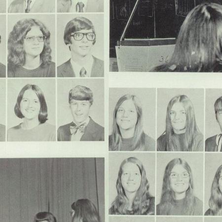 Lisa Tiano's Classmates profile album