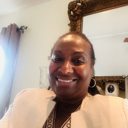 Sharon Tolbert's Classmates® Profile Photo