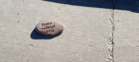 My wedding date left on a rock in Las Vegas 