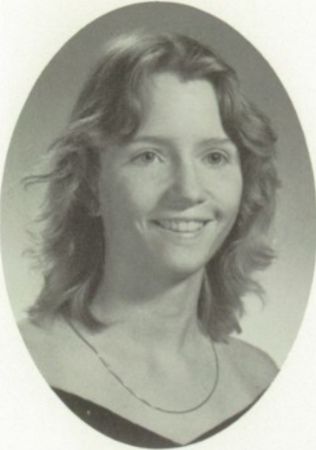 Cynthia Kiss' Classmates profile album