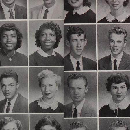 Sandra Lans' Classmates profile album