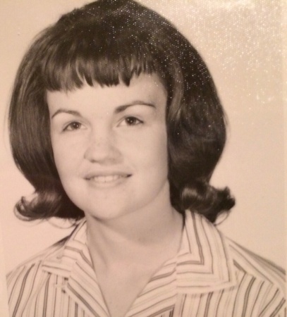 Carolyn Brewer's Classmates profile album