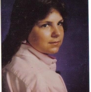 Rhonda Brewer's Classmates profile album