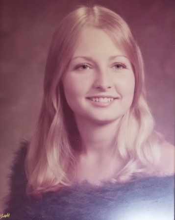 Carolyn Lowrance's Classmates profile album