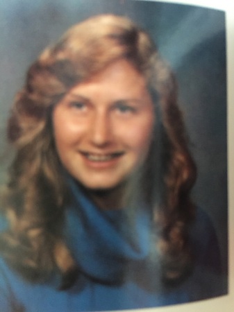 Leanne Leslie's Classmates profile album