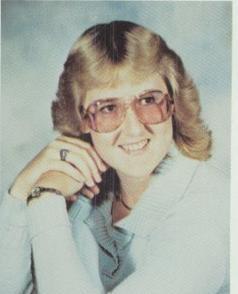 Robin Yates' Classmates profile album