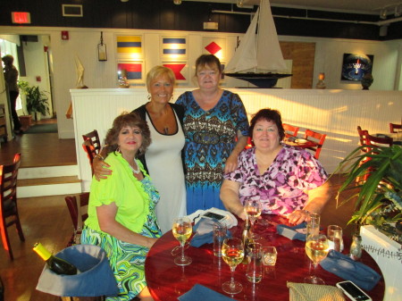 Patti,Cindy,Mary,Leslie dinner L.I. 7 yrs ago
