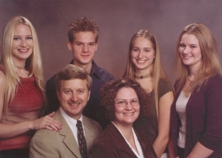 Reinhardt Family Photo, 2001