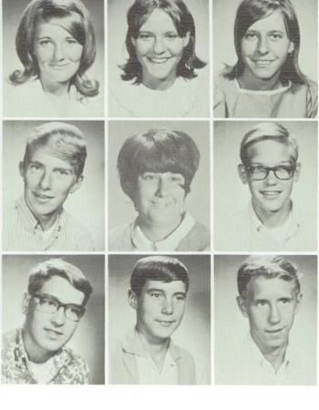 Linda Reinmann's Classmates profile album