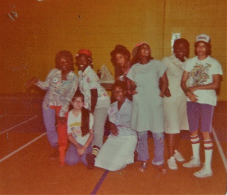 Gloria Davis' Classmates profile album