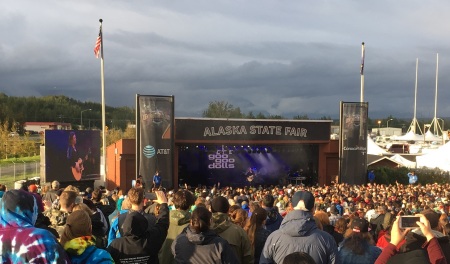 Goo Goo Dolls in Alaska