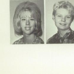 Helen Williams' Classmates profile album