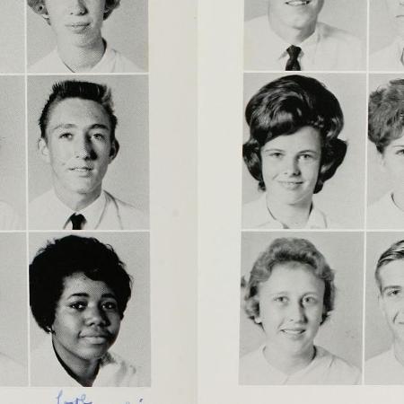 Judy Stevens' Classmates profile album